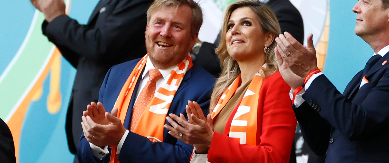 koning Willem-Alexander naar EK voetbalwedstrijd