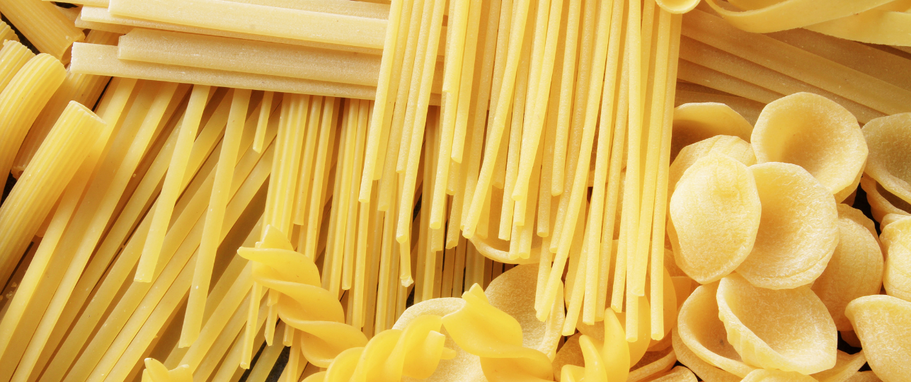 Wat maak je van restjes ongekookte pasta of rijst?