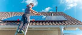 Zonnepanelen schoonmaken