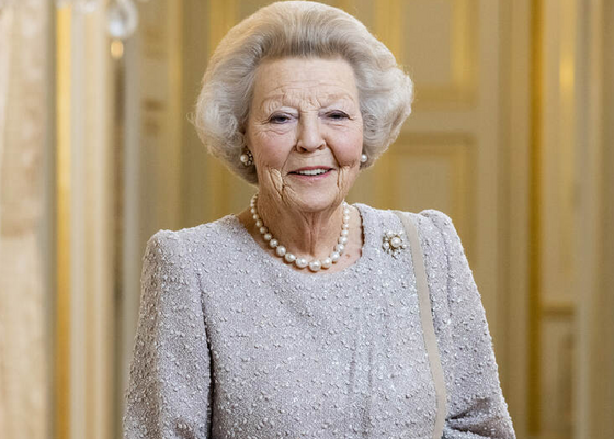 Prinses Beatrix Arthur Spronken