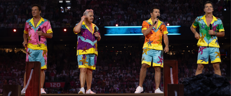 De Toppers Vieren 20-jarig Jubileum In De Johan Cruijff ArenA